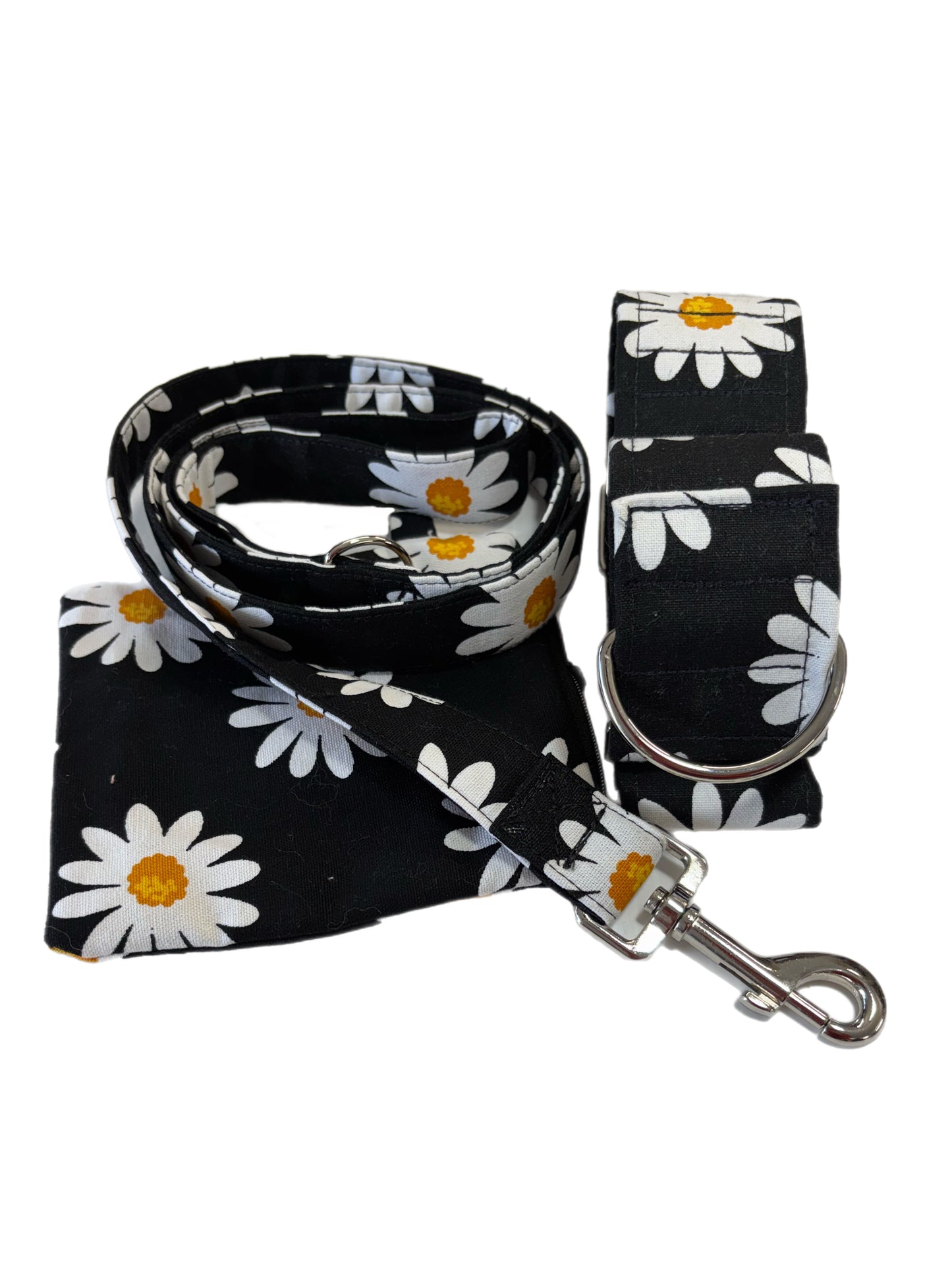 Wide Martingale collar daisies on black sturdy 50mm width