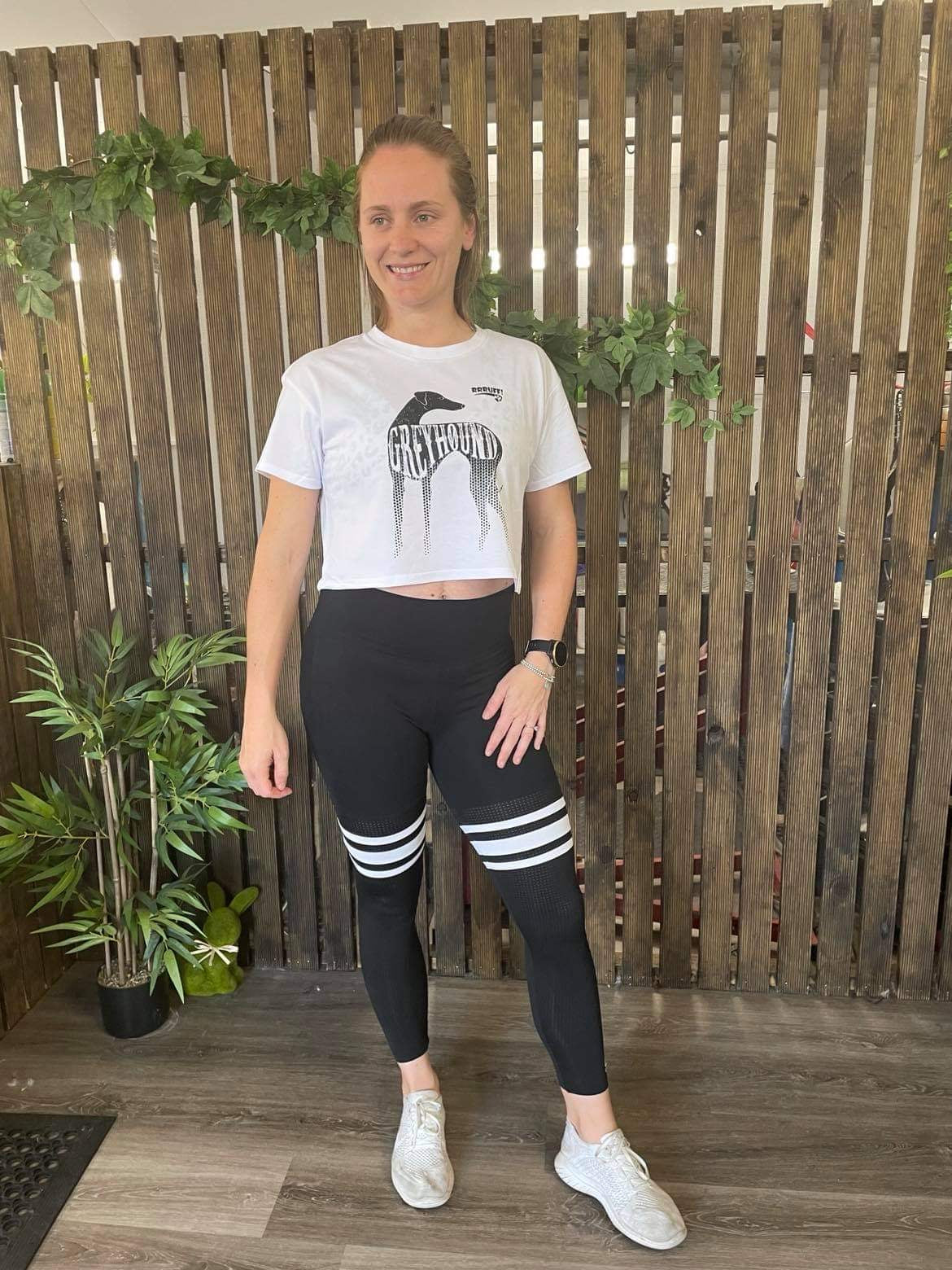 Ladies Crop Tee greyhound print