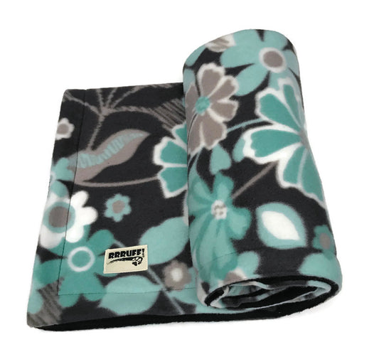Puppy small dog blanket beautiful double sided polar fleece gift Christmas present