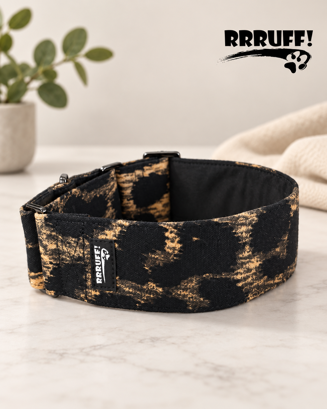 Midnight leopard greyhound martingale