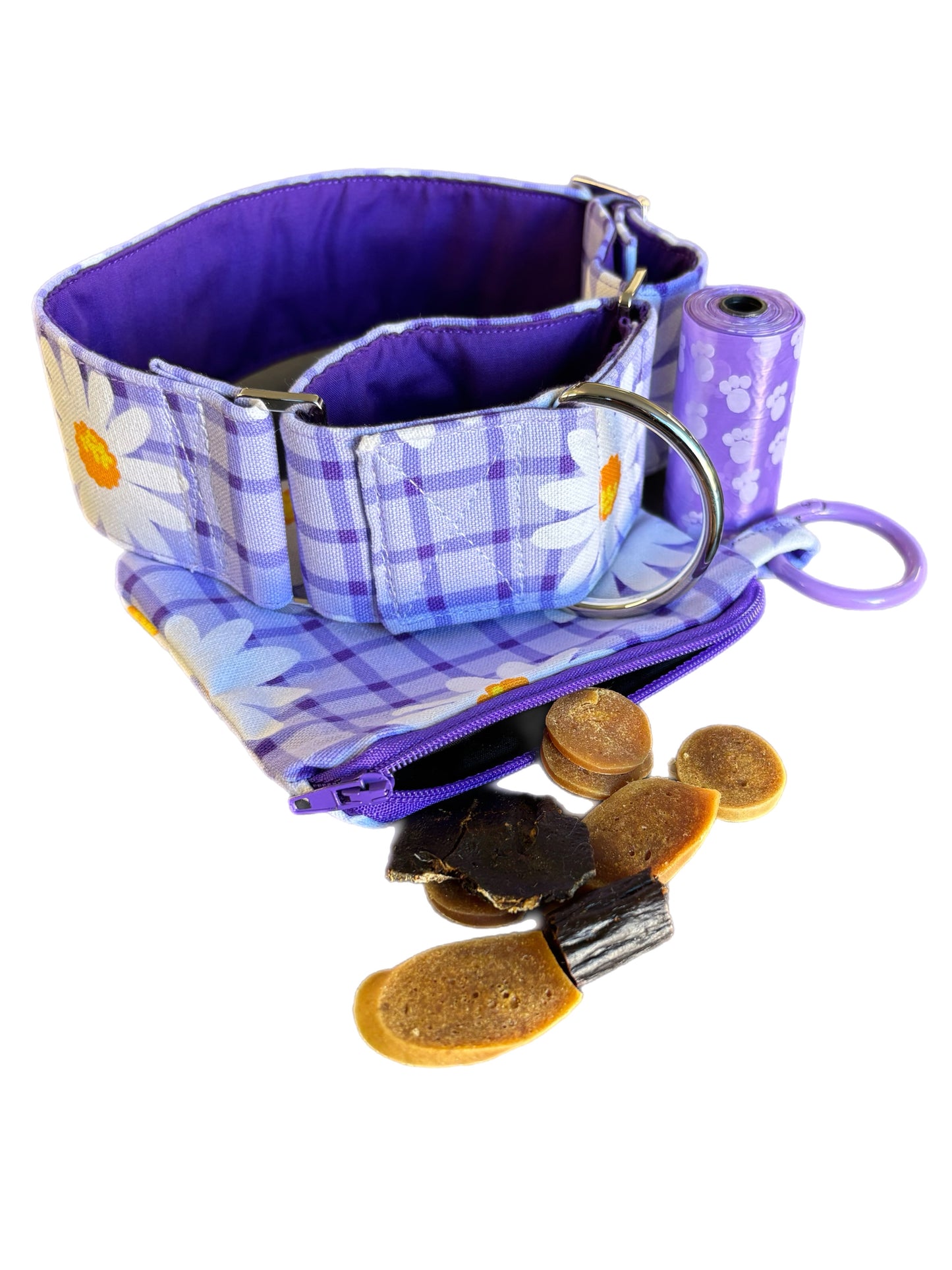 Wide Martingale collar purple daisies 50mm width