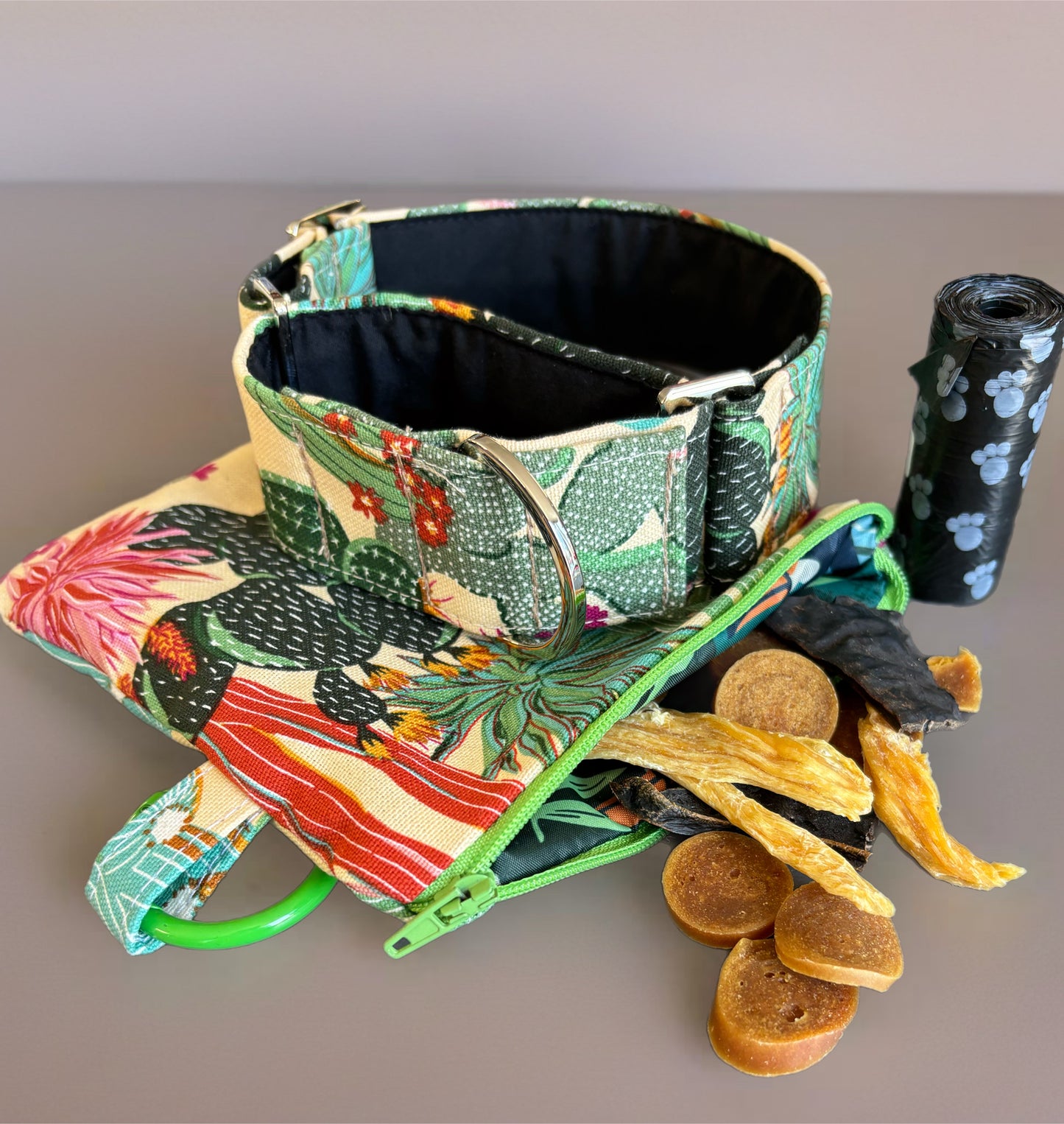 Cool cactus Greyhound Martingale collar cotton covered 50mm width super soft