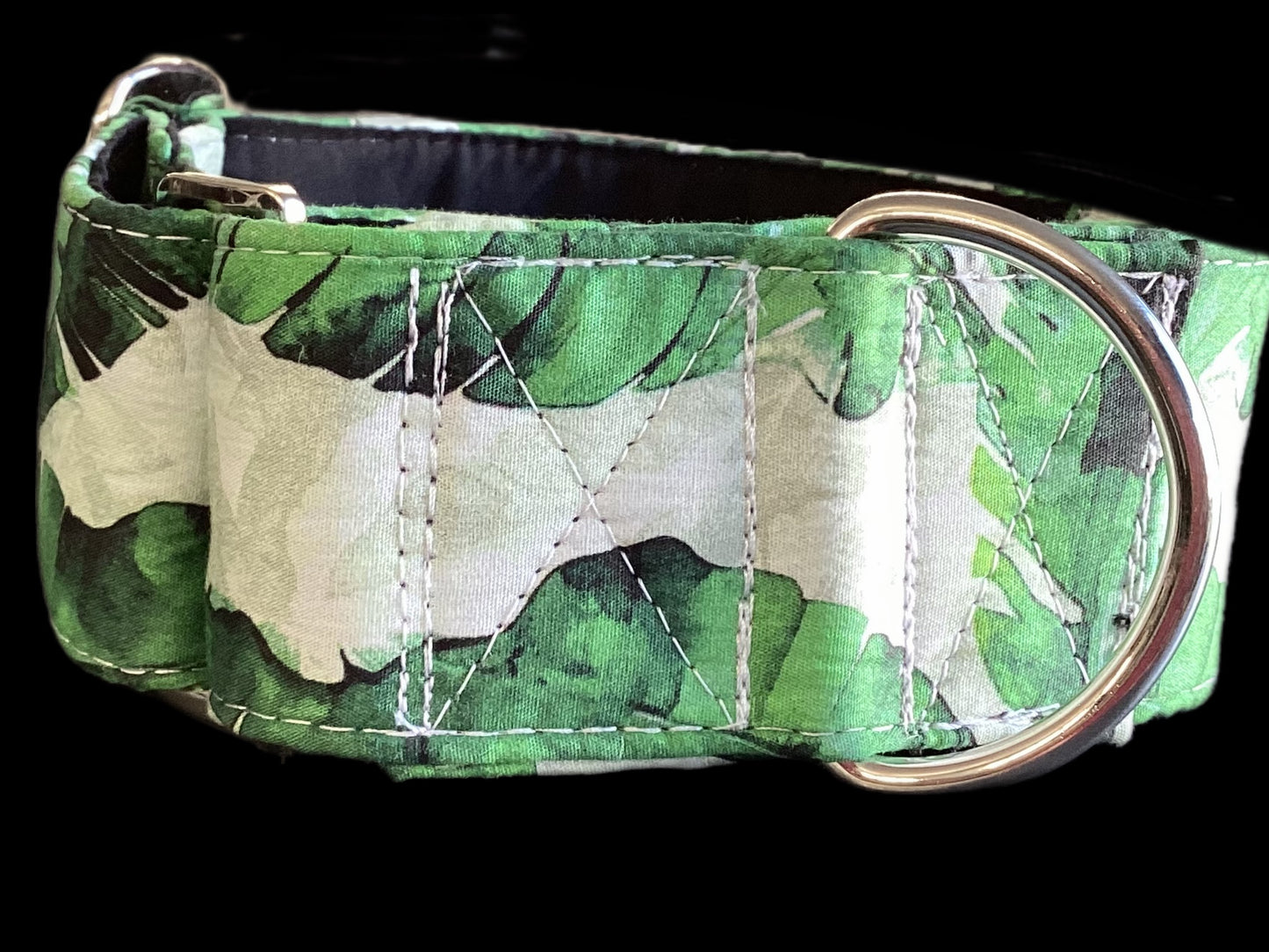 Wide Martingale collar summer fresh ‘banana leaves’ cotton 50mm width
